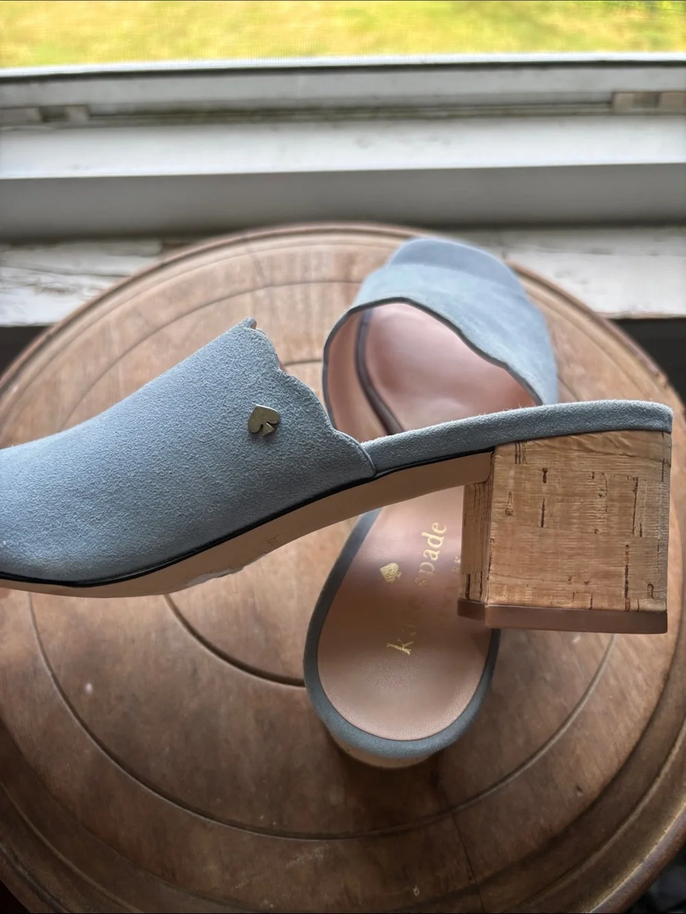 kate spade scalloped suede slide sandals in light blue-gray 7 B